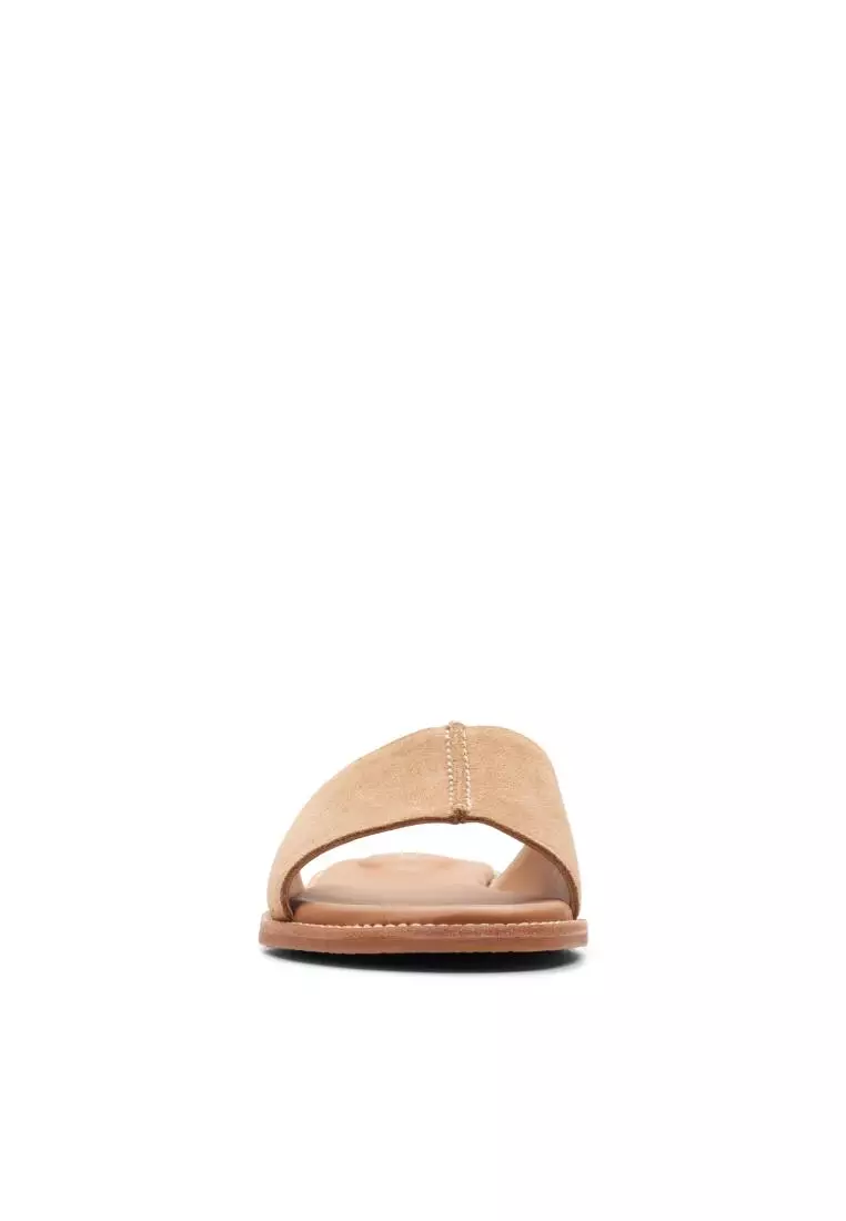 Clarks Clarks Karsea Mule Light Tan Suede Womens Casual with Medal Rated Tannery Technology