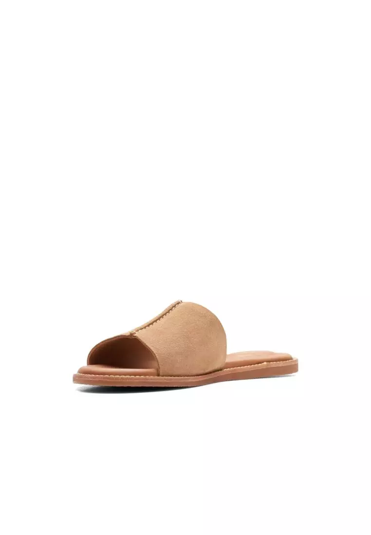 Clarks Clarks Karsea Mule Light Tan Suede Womens Casual with Medal Rated Tannery Technology