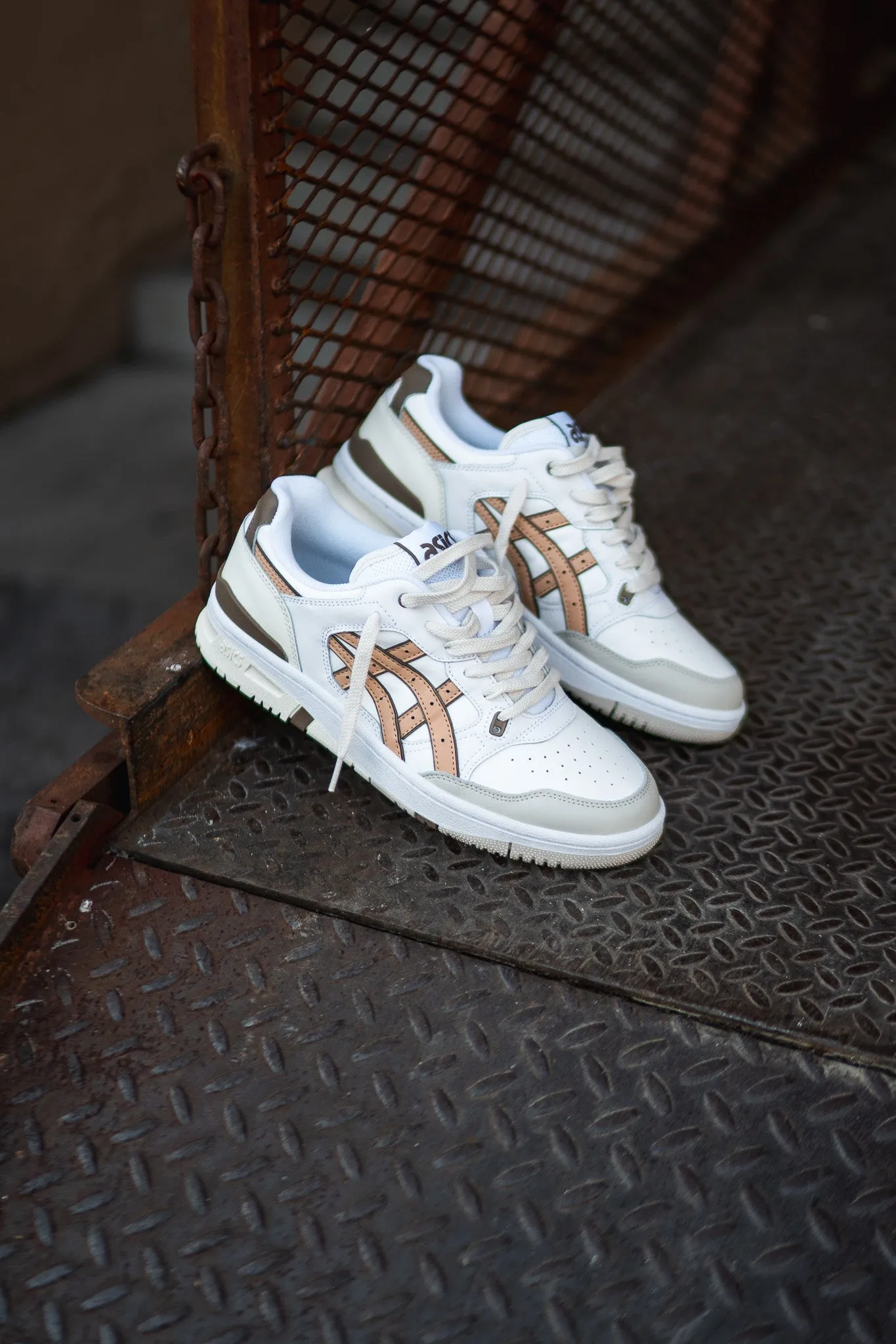 Mens Asics EX89 (White/Honey Beige)